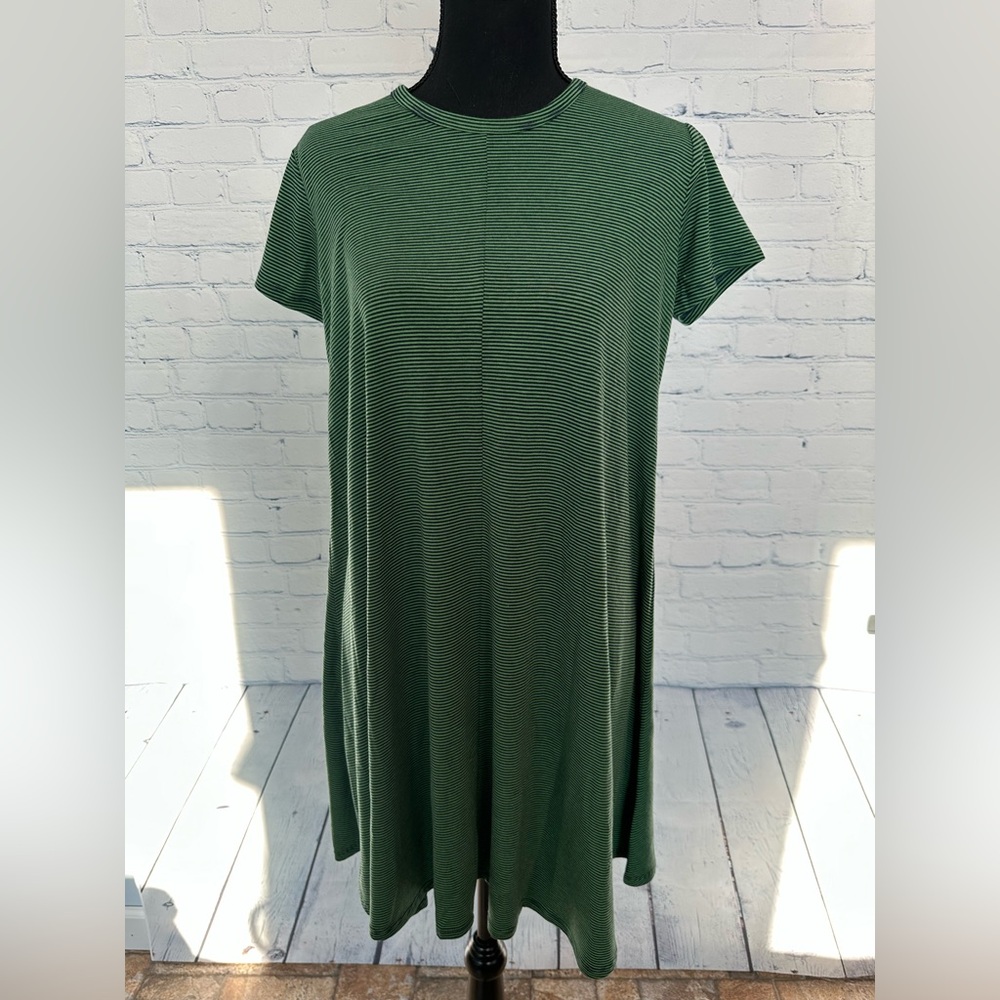 NWT Lake Girl Striped Cap Sleeve Swing Dress - Navy & Green (Size Medium)